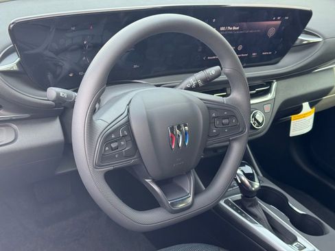 New 2026 Buick Envista Preferred w/ Advanced Safety Package image 15