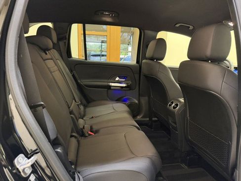 Certified 2025 Mercedes-Benz GLB 250 image 14