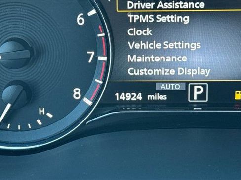 Certified 2024 INFINITI QX80 Sensory image 25