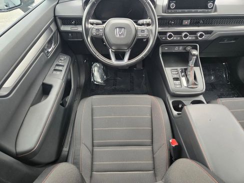 Used 2025 Honda CR-V Sport-L image 11