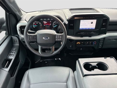 Used 2022 Ford F150 XL w/ Equipment Group 101A High RWD image 23