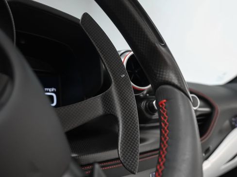 Used 2022 Ferrari F8 Tributo RWD image 70