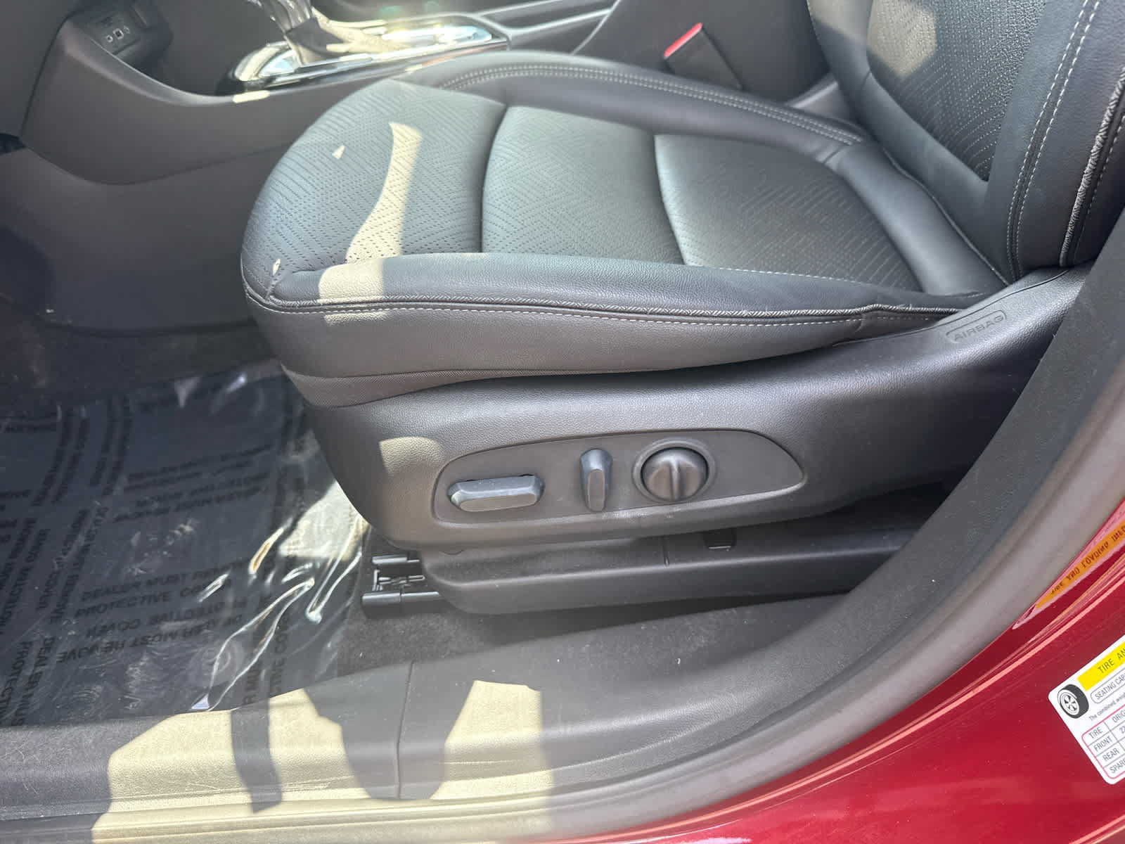 Used 2023 Buick Encore GX Essence w/ Advanced Technology Package AWD/4WD image 10