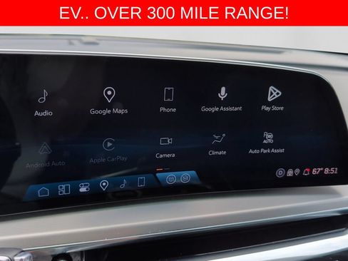 Used 2024 Cadillac Lyriq Luxury w/ LPO, Floor Liner Package AWD/4WD image 20