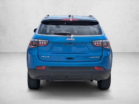 Used 2025 Jeep Compass Limited AWD/4WD image 7
