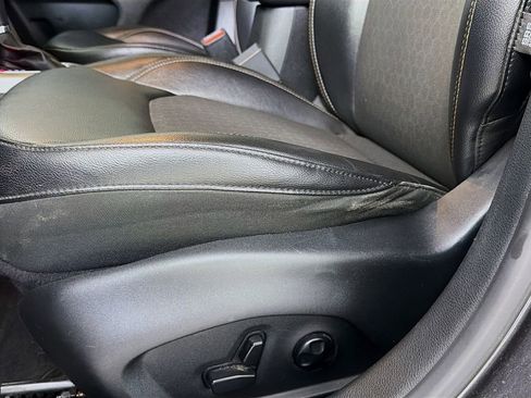 Used 2018 Jeep Compass Latitude w/ Cold Weather Group image 21