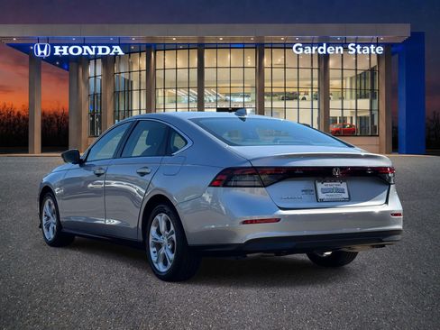 Certified 2023 Honda Accord LX image 4