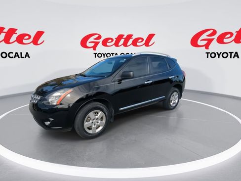 Used 2014 Nissan Rogue S w/ Convenience Package image 4