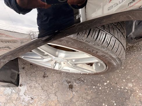 Used 2014 Mercedes-Benz E 350 4MATIC Sedan image 47