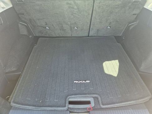 Certified 2025 Nissan Rogue S image 32