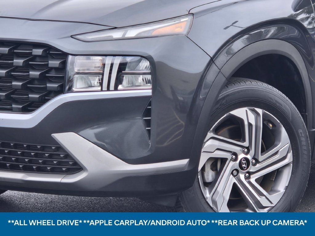 Used 2023 Hyundai Santa Fe SE AWD/4WD image 2