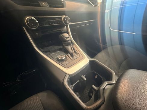 Used 2025 Toyota RAV4 LE image 40