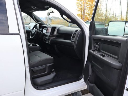 Used 2022 RAM 2500 Tradesman image 26