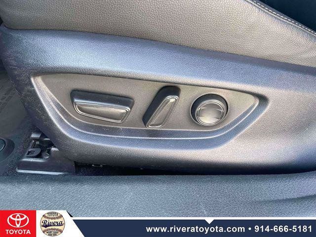 Certified 2025 Toyota Camry SE FWD image 17