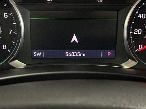Used 2022 Chevrolet Equinox Premier AWD/4WD image 10