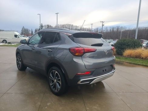 Used 2021 Buick Encore GX Essence w/ Advanced Technology Package image 5