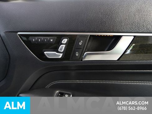 Used 2017 Mercedes-Benz E 400 4MATIC Coupe image 42