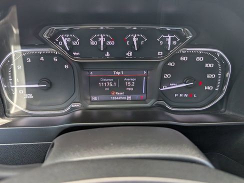 Used 2021 GMC Sierra 1500 AT4 AWD/4WD image 17