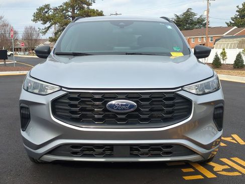 Used 2023 Ford Escape ST-Line image 9