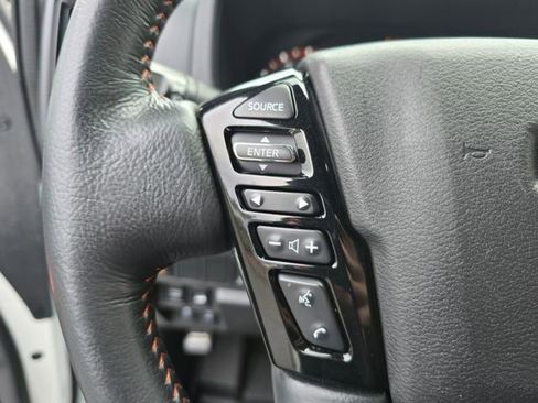 Used 2023 Nissan Frontier PRO-4X w/ Pro Convenience Package AWD/4WD image 24