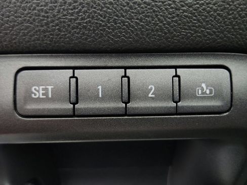 Used 2018 Chevrolet Silverado 1500 LTZ Z71 w/ Centennial Edition AWD/4WD image 21
