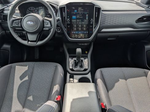 Certified 2025 Subaru Forester Premium AWD/4WD image 10
