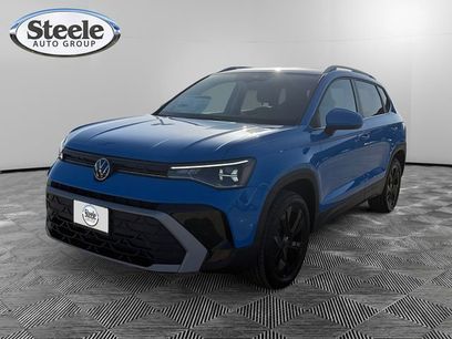 New 2025 Volkswagen Taos SE