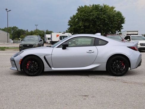 Used 2025 Toyota GR86 Premium w/ Performance Package RWD image 8