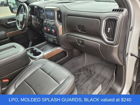 Used 2022 Chevrolet Silverado 3500 High Country w/ Technology Package AWD/4WD image 11