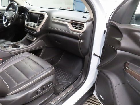 Used 2020 GMC Acadia Denali image 27