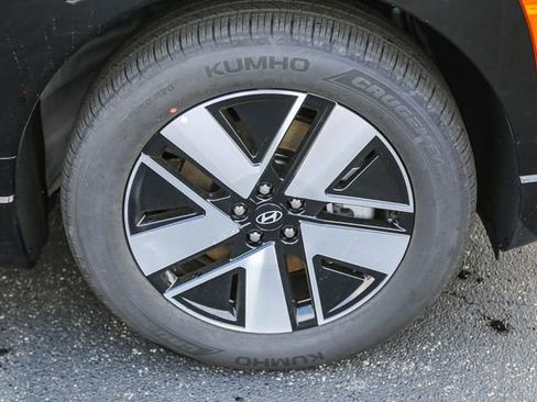 New 2026 Hyundai Ioniq 9 SEL image 12