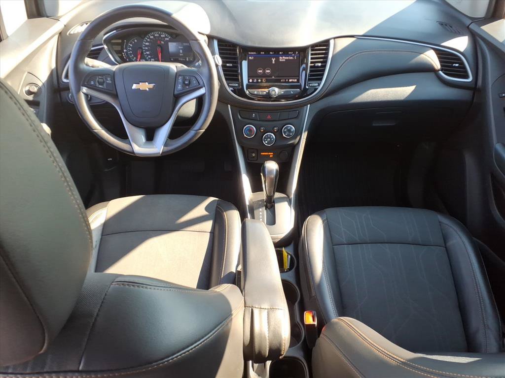 Used 2021 Chevrolet Trax LT w/ Driver Confidence Package AWD/4WD image 9