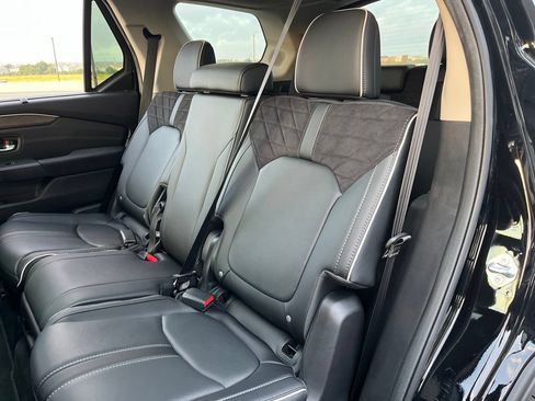 Used 2026 Honda Pilot Elite image 27