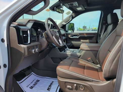 New 2026 GMC Sierra 2500 Denali w/ Denali Reserve Package AWD/4WD image 22