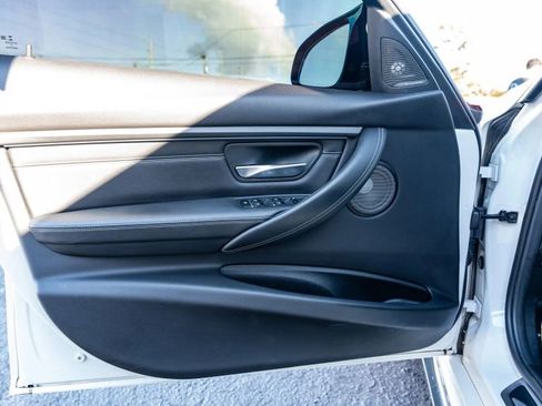 Used 2018 BMW M3 image 46