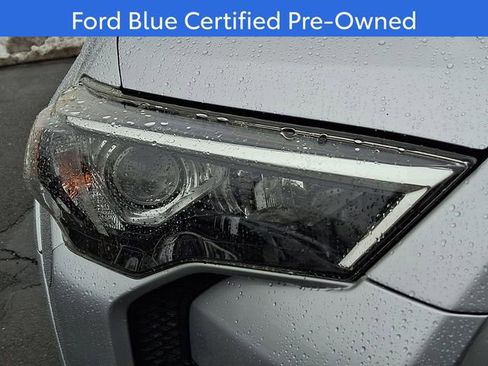 Used 2017 Toyota 4Runner SR5 image 11