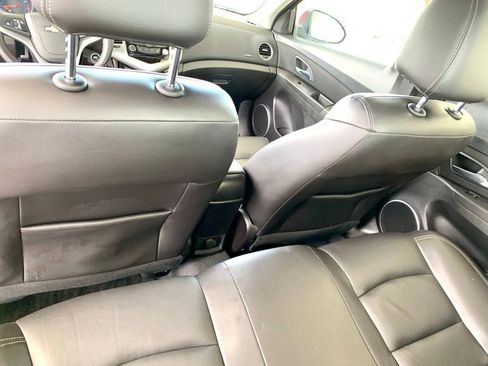 Used 2016 Chevrolet Cruze LTZ w/ Sun, Sound and Sport Package FWD image 21
