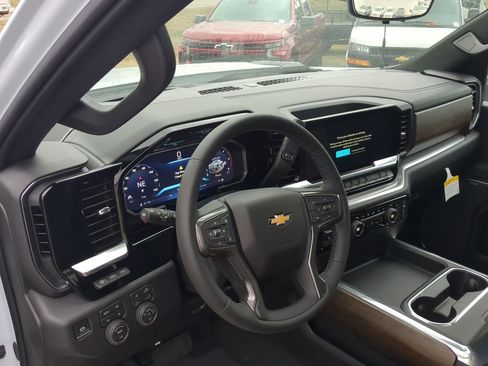 New 2026 Chevrolet Silverado 2500 High Country w/ Technology Package image 10