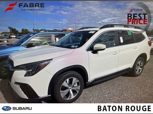 Used 2025 Subaru Ascent Premium AWD/4WD image 1