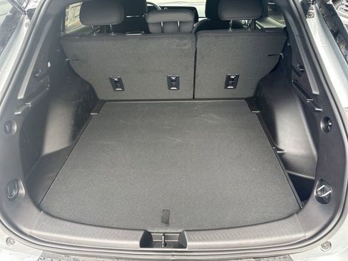 New 2026 Chevrolet Equinox EV LT image 31