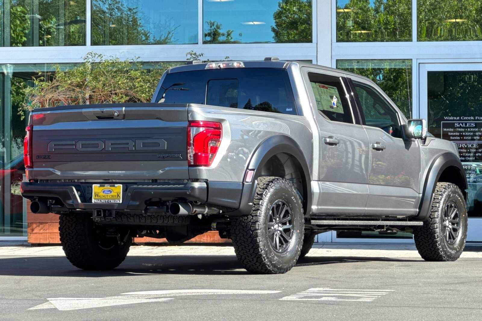 New 2026 Ford F150 Raptor AWD/4WD image 4