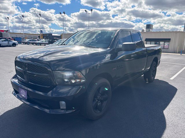 Used 2018 RAM 1500 Express w/ Black Ram 1500 Express Group AWD/4WD image 5