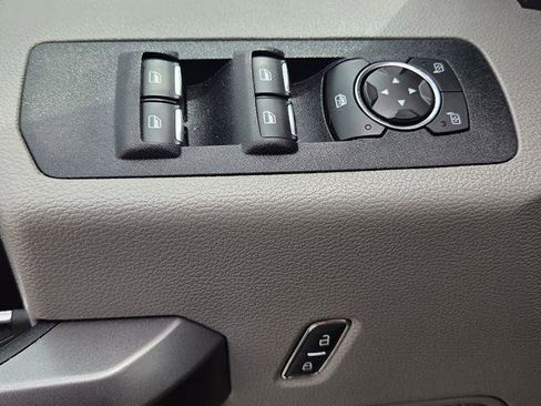 Used 2020 Ford F150 XLT RWD image 23