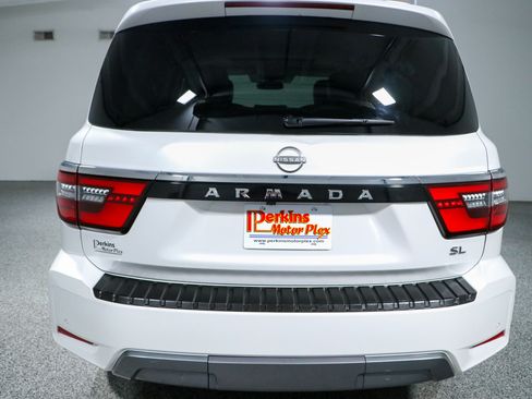 Used 2023 Nissan Armada SL w/ Captain's Chairs Package RWD image 8