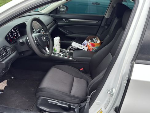 Used 2021 Honda Accord EX image 21