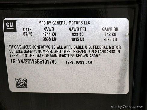 Used 2011 Chevrolet Corvette Grand Sport w/ Preferred Equipment Group image 31