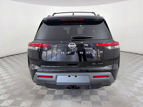 Used 2026 Nissan Pathfinder SL w/ SL Premium Package AWD/4WD image 6