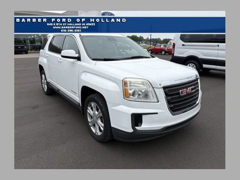 Used 2017 GMC Terrain SLE FWD image 1