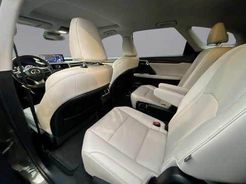 Certified 2022 Lexus RX 350L FWD w/ Premium Package image 32