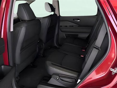 Used 2024 Nissan Pathfinder SL image 18